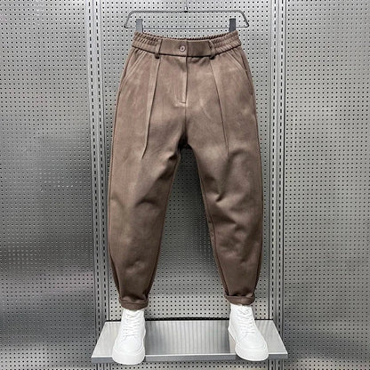 Pantalón slim fit elegante