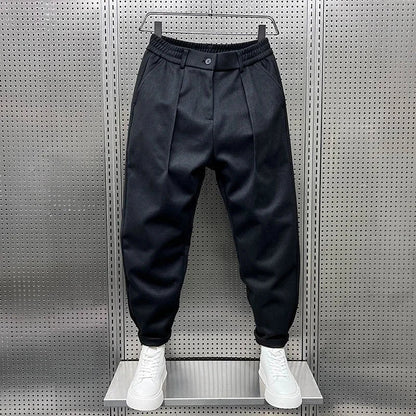 Pantalón slim fit elegante