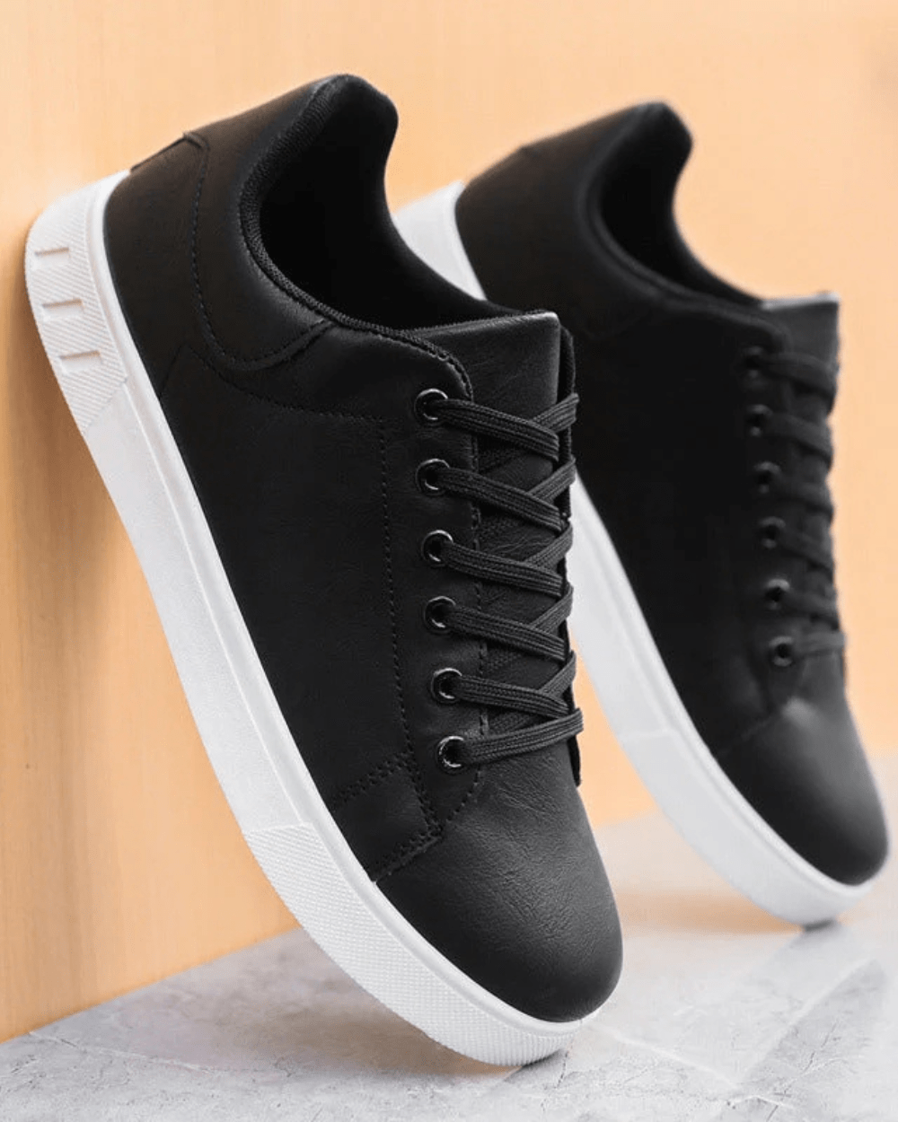 Zapatillas de piel clásicas