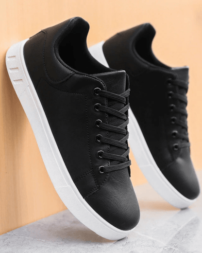 Zapatillas de piel clásicas